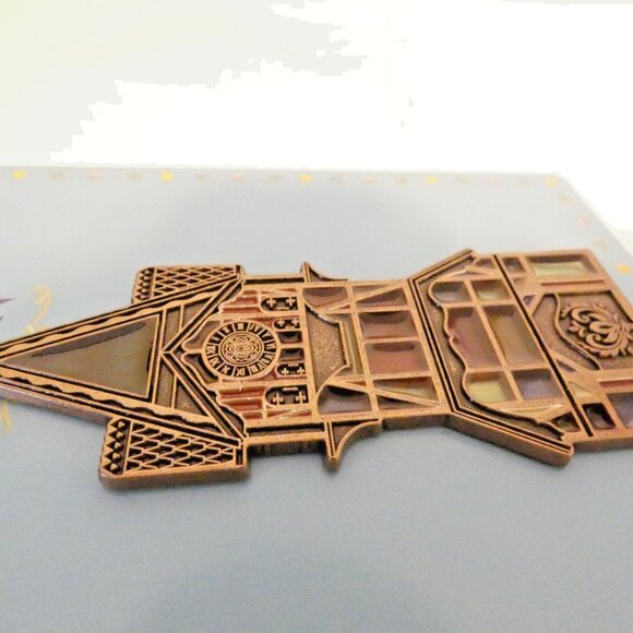 Hong Kong Disney Collectible Pin Clock Tower Trading Club Gold Tone Metal NWT - Picture 4 of 6